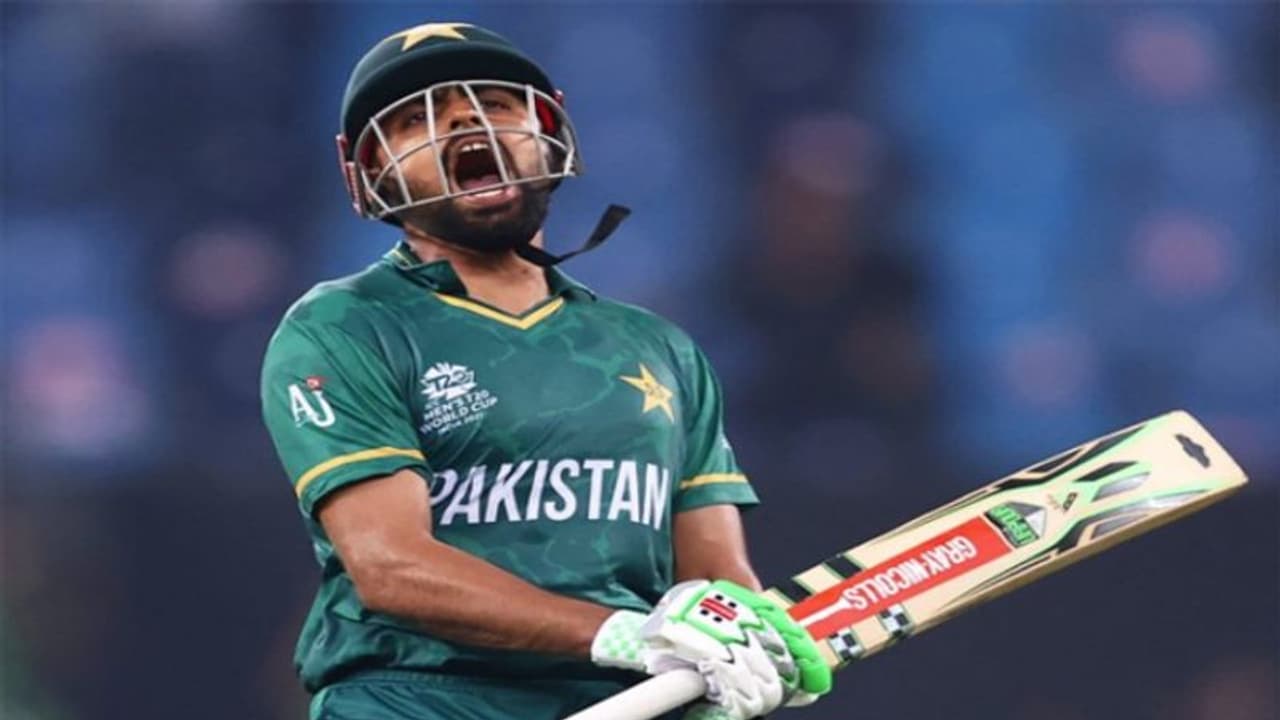 ICC ने बाबर आजम को बनाया T20 World Cup 2021 टीम का कप्तान, शर्मनाक बात टीम में इंडिया का एक भी खिलाड़ी नहीं