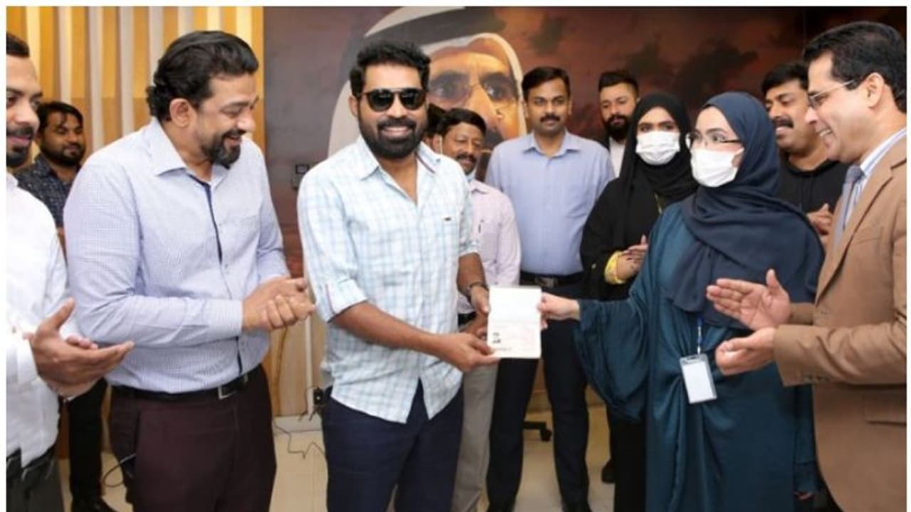 സുരാജ് വെഞ്ഞാറമൂടിന് യുഎഇ ഗോള്ഡന് വിസ സുരാജ് വെഞ്ഞാറമൂടിന് യുഎഇ ഗോള്ഡന് വിസ