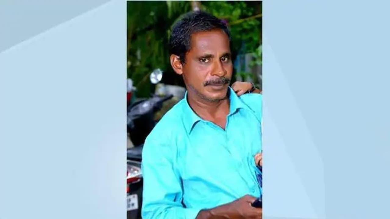 'നേതൃത്വത്തിന്റെ മൗനം ദുരൂഹം', ആലപ്പുഴയിലെ സിപിഎം നേതാവ് സജീവന്റെ തിരോധാനത്തിൽ പാ‍ർട്ടിക്കെതിരെ ഭാര്യ