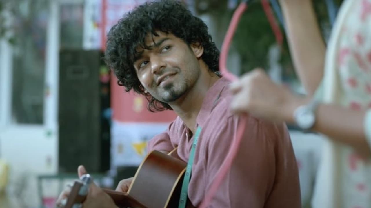 Darshana Song : പ്രണവിന്റെ ‘ഹൃദയം'; മുപ്പത് മില്യൺ കാഴ്ചക്കാരുമായി ‘ദർശന' Darshana Song : പ്രണവിന്റെ ‘ഹൃദയം'; മുപ്പത് മില്യൺ കാഴ്ചക്കാരുമായി ‘ദർശന'