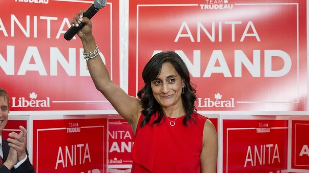 இந்தியாவை பெருமைப்படுத்திய கனடா பிரதமர்… இந்திய வம்சாவளி பெண்ணுக்கு அமைச்சர் பதவி! இந்தியாவை பெருமைப்படுத்திய கனடா பிரதமர்… இந்திய வம்சாவளி பெண்ணுக்கு அமைச்சர் பதவி!