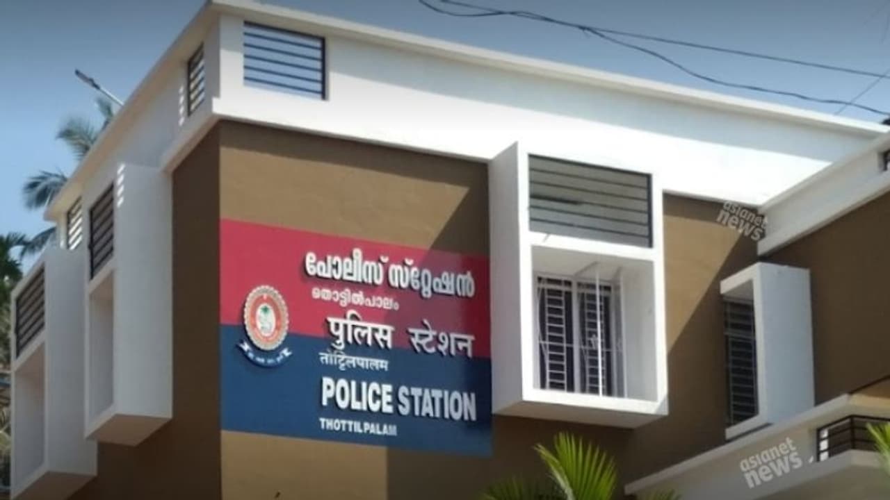 തൊട്ടിൽപ്പാലം കൂട്ടബലാത്സംഗം: പെൺകുട്ടിയുടെ മൊഴിയുടെ അടിസ്ഥാനത്തിൽ ഒരു കേസ് കൂടി രജിസ്റ്റ‍ർ ചെയ്തു