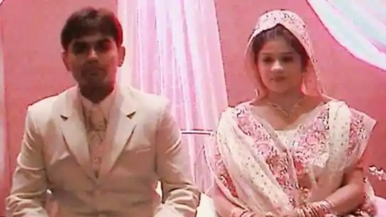 'ഐആർഎസ് ലഭിക്കാൻ ജാതി സർട്ടിഫിക്കറ്റ് തിരുത്തി', സമീർ വാങ്കഡെ മുസ്ലീമെന്ന് ആരോപിച്ച് എൻസിപി നേതാവ്