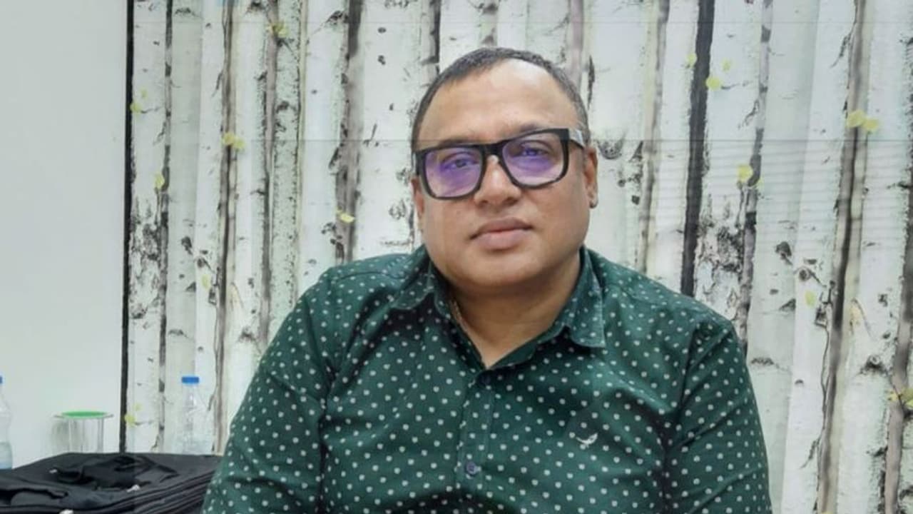 পার্থর পর এবার নতুন ফাঁড়া তৃণমূলে, ED র নোটিশ দলবদলু পিএসসি র চেয়ারম্যান কৃষ্ণ কল্যাণীকে পার্থর পর এবার নতুন ফাঁড়া তৃণমূলে, ED র নোটিশ দলবদলু পিএসসি র চেয়ারম্যান কৃষ্ণ কল্যাণীকে