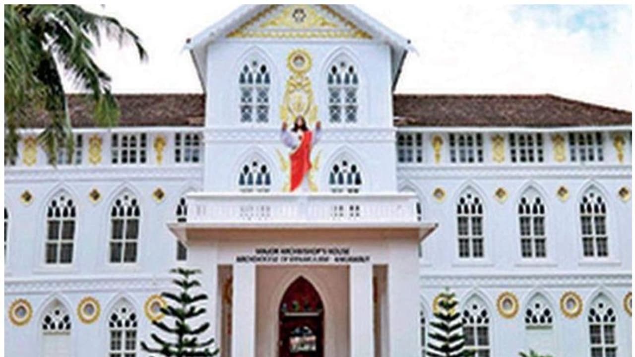 ന്യൂനപക്ഷ സ്കോളര്ഷിപ്പ് വിവാദം; സംസ്ഥാന സര്ക്കാരിനെതിരെ സിറോമലബാര് സഭ ന്യൂനപക്ഷ സ്കോളര്ഷിപ്പ് വിവാദം; സംസ്ഥാന സര്ക്കാരിനെതിരെ സിറോമലബാര് സഭ