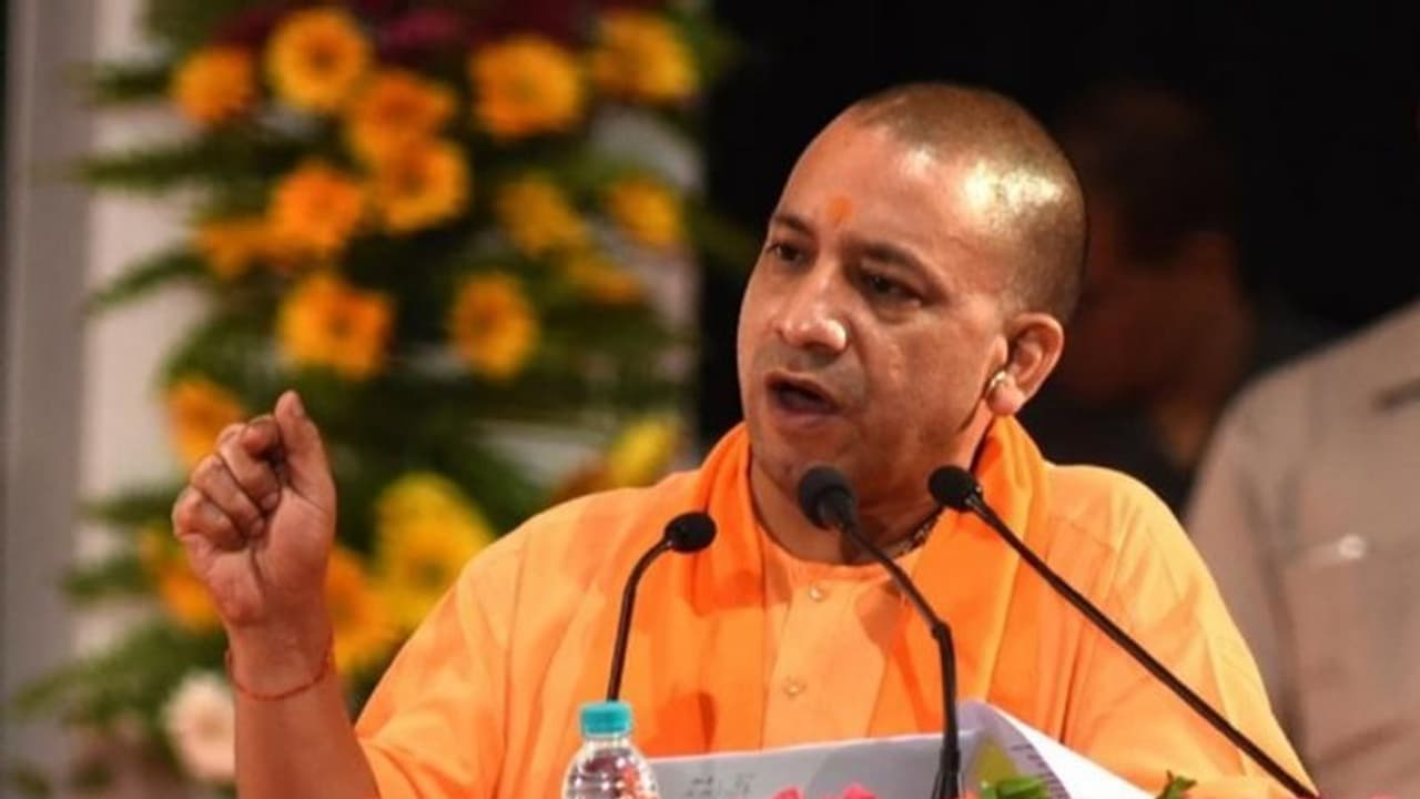 पाकिस्तान की जीत का जश्न मनाया तो खैर नहीं: देशद्रोह का चलेगा केस, एक्शन में आए CM योगी.. पाकिस्तान की जीत का जश्न मनाया तो खैर नहीं: देशद्रोह का चलेगा केस, एक्शन में आए CM योगी..