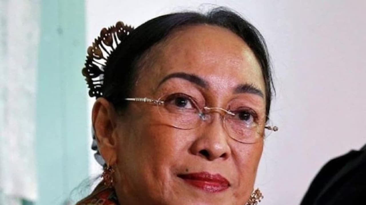 இந்து மதத்தை தழுவிய முதல் இந்தோனேசியா அதிபர் மகள்… காரணம் இதுதான்…!! இந்து மதத்தை தழுவிய முதல் இந்தோனேசியா அதிபர் மகள்… காரணம் இதுதான்…!!