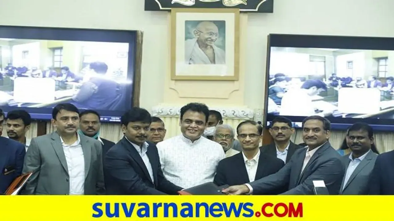 ಸರ್ಕಾರಿ ಕಾಲೇಜುಗಳಿಗೆ ಇನ್ಫೋಸಿಸ್‌ನಿಂದ 15,000 ಕಂಪ್ಯೂಟರ್‌ ದೇಣಿಗೆ