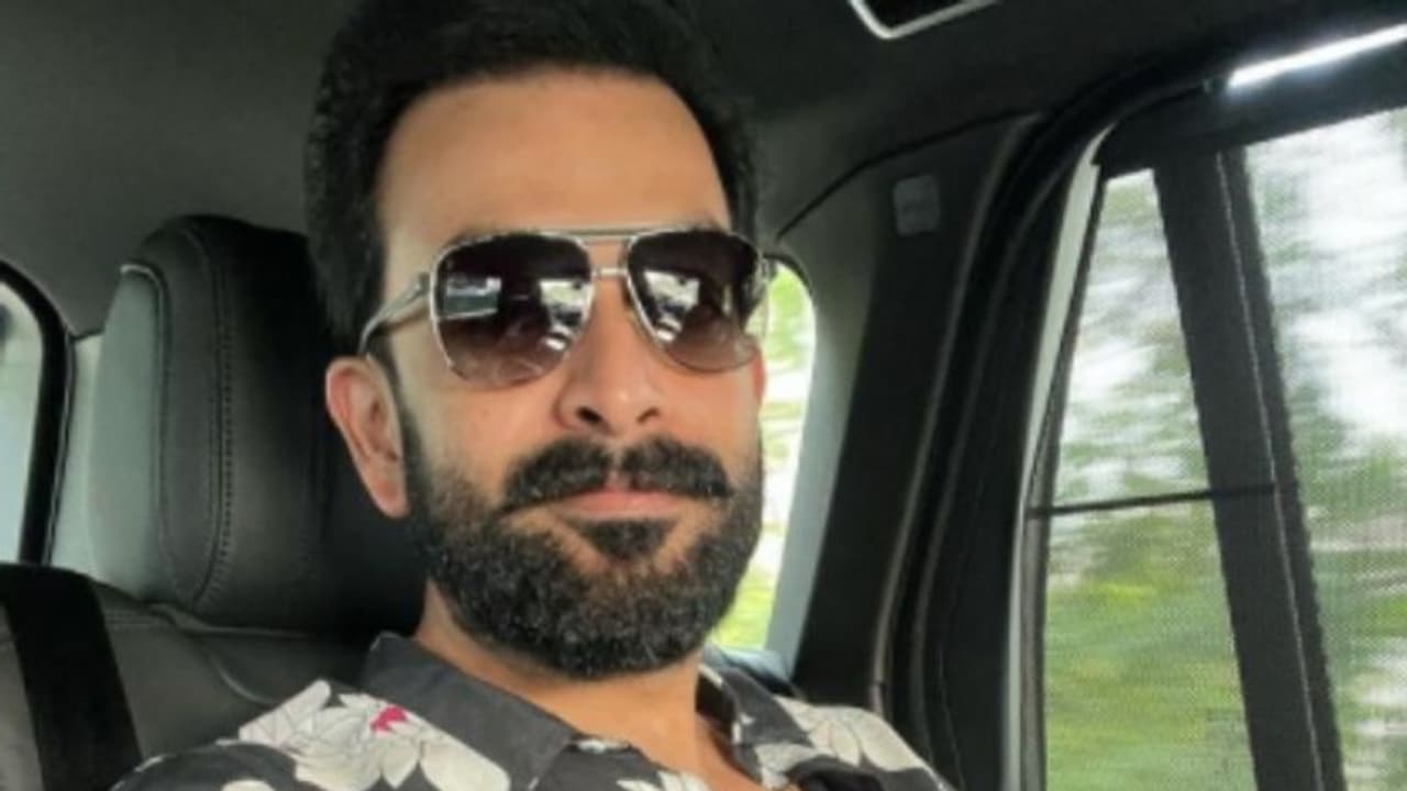 Kaduva| 'പൂക്കളര്‍ ഷര്‍ട്ടിട്ട കടുവ', പൃഥ്വിരാജിന്റെ 'കടുവ' ഷൂട്ടിംഗ് അപ്‍ഡേറ്റ്