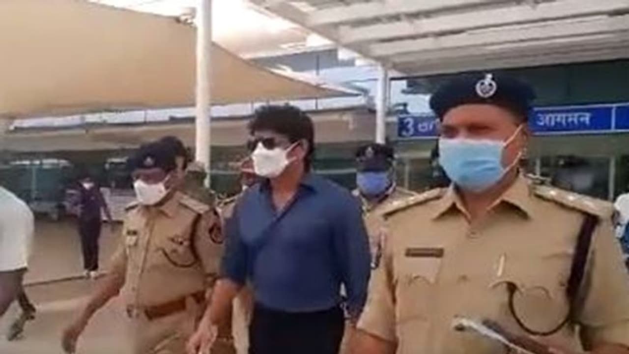 సీఎం జగన్ తో భేటీ కానున్న నాగార్జున.. చిరంజీవి లేకుండానే మీటింగ్ సీఎం జగన్ తో భేటీ కానున్న నాగార్జున.. చిరంజీవి లేకుండానే మీటింగ్