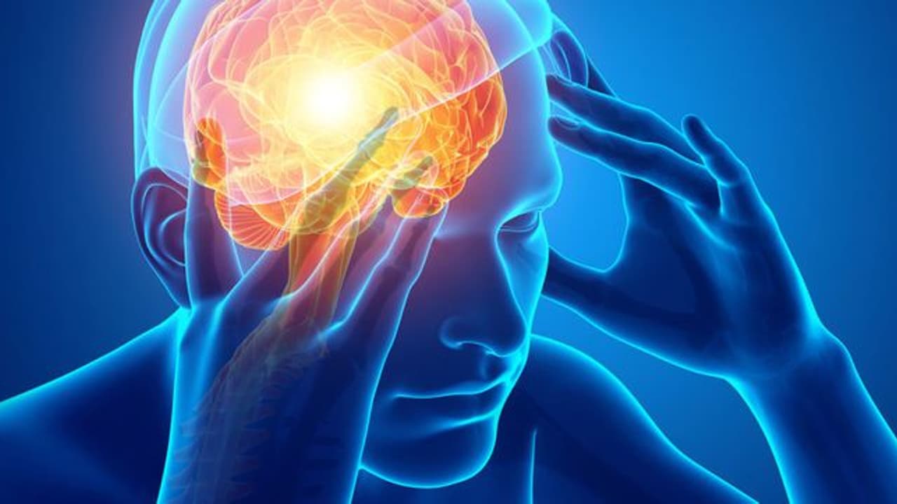 സ്‌ട്രോക്ക് വരാതിരിക്കാൻ ശ്രദ്ധിക്കേണ്ട ചില കാര്യങ്ങളിതാ...