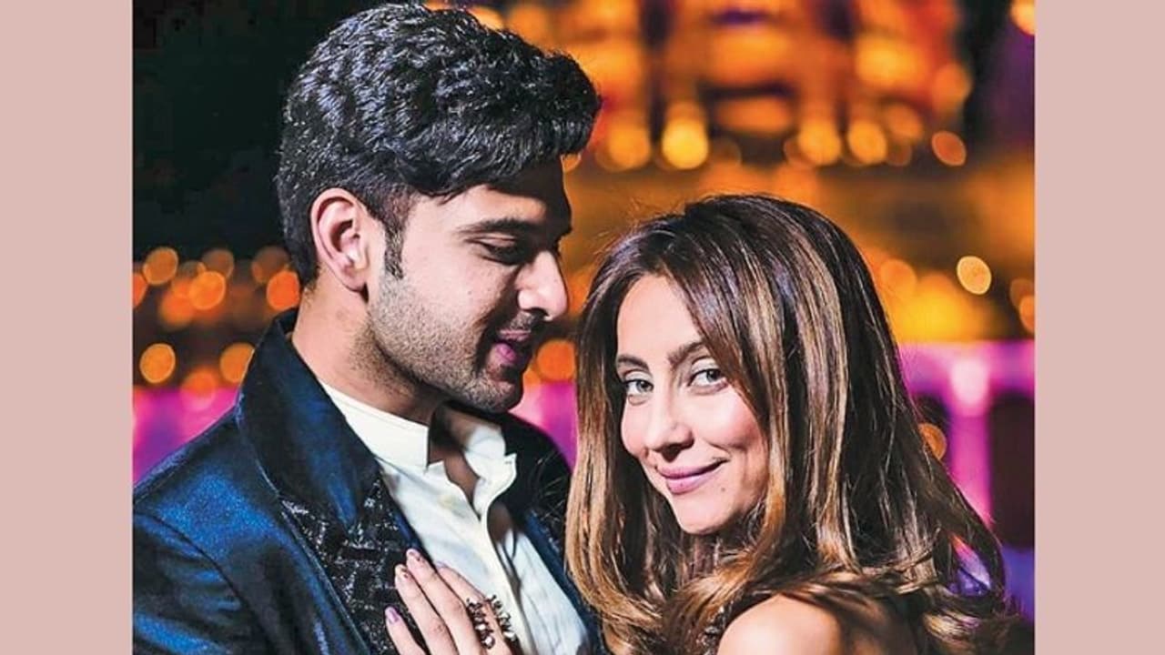 Did Karan Kundrra's ex Anusha Dandekar write negative about his rumoured girlfriend Tejasswi Prakash?