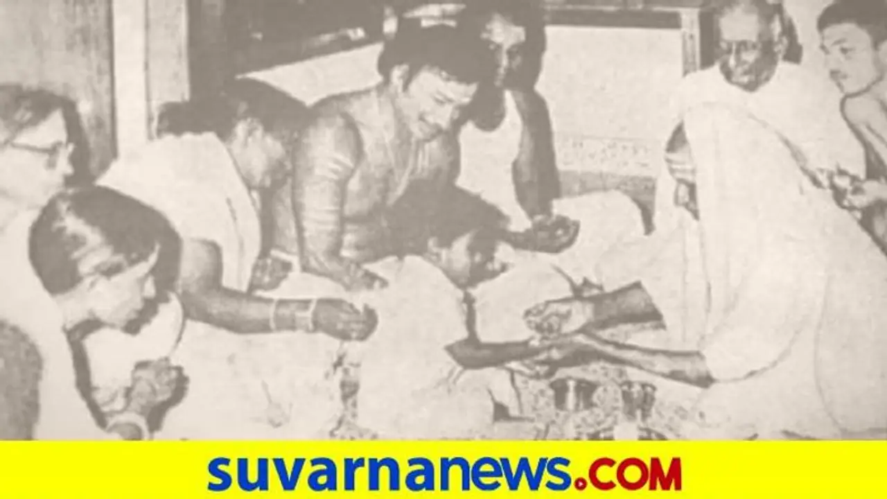 ಪುನೀತ್ಗೆ ಲಿಂಗ ದೀಕ್ಷೆ ನೀಡಿದ್ದ ಹಾವೇರಿ ಸಿಂದಗಿ ಮಠದ ಶ್ರೀಗಳು ಪುನೀತ್ಗೆ ಲಿಂಗ ದೀಕ್ಷೆ ನೀಡಿದ್ದ ಹಾವೇರಿ ಸಿಂದಗಿ ಮಠದ ಶ್ರೀಗಳು