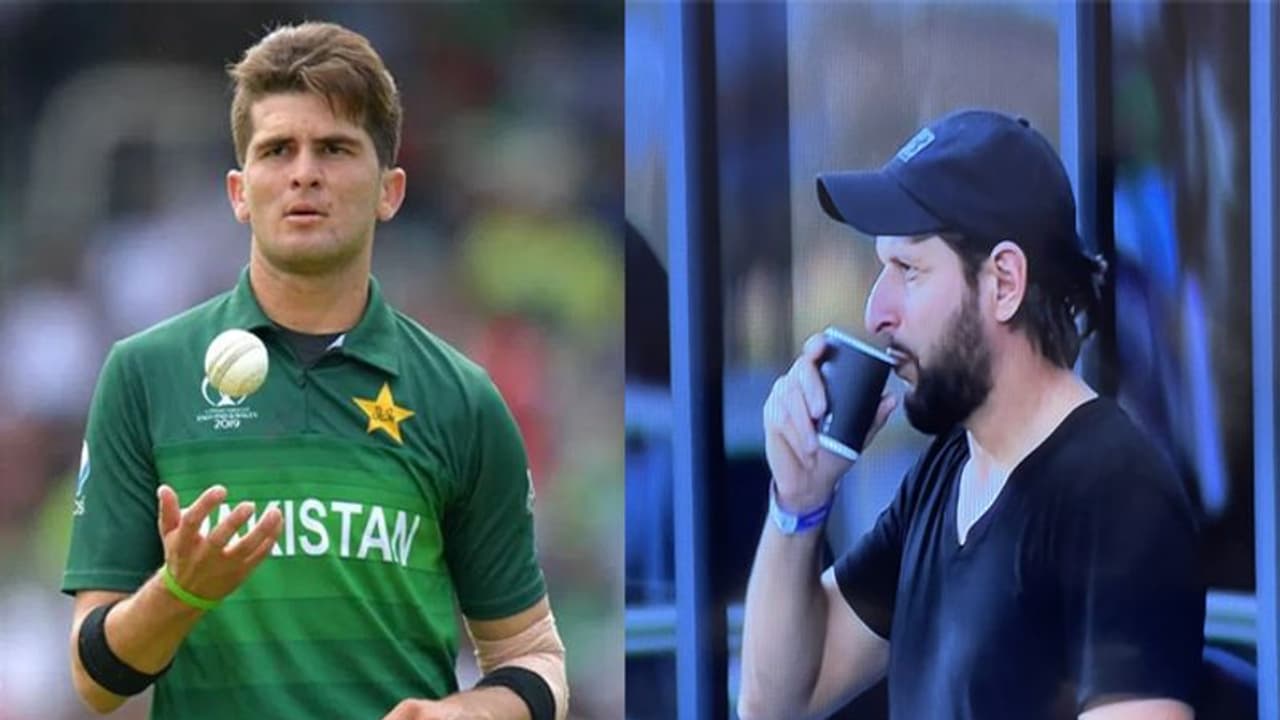 ICC World Cup: ಹೆಣ್ಣು ಕೊಟ್ಟ ಮಾವ ಶಾಹಿದ್ ಅಫ್ರಿದಿ ಅಪರೂಪದ ದಾಖಲೆ ಸರಿಗಟ್ಟಿದ ಶಾಹೀನ್ ಅಫ್ರಿದಿ..! ICC World Cup: ಹೆಣ್ಣು ಕೊಟ್ಟ ಮಾವ ಶಾಹಿದ್ ಅಫ್ರಿದಿ ಅಪರೂಪದ ದಾಖಲೆ ಸರಿಗಟ್ಟಿದ ಶಾಹೀನ್ ಅಫ್ರಿದಿ..!