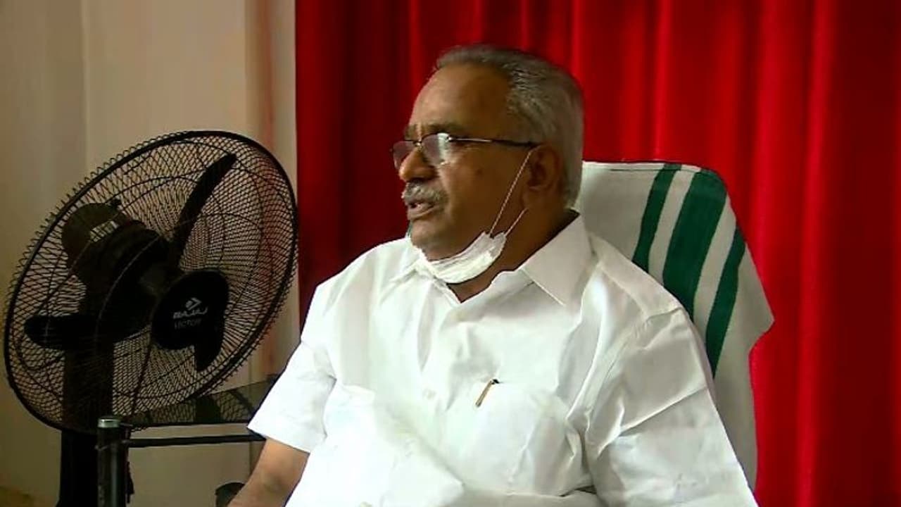 Kanam Against R Bindu : 'ഗവര്ണര്ക്ക് ശുപാര്ശ നല്കാന് മന്ത്രിക്ക് അധികാരമില്ല'; ആര് ബിന്ദുവിനെതിരെ കാനം Kanam Against R Bindu : 'ഗവര്ണര്ക്ക് ശുപാര്ശ നല്കാന് മന്ത്രിക്ക് അധികാരമില്ല'; ആര് ബിന്ദുവിനെതിരെ കാനം