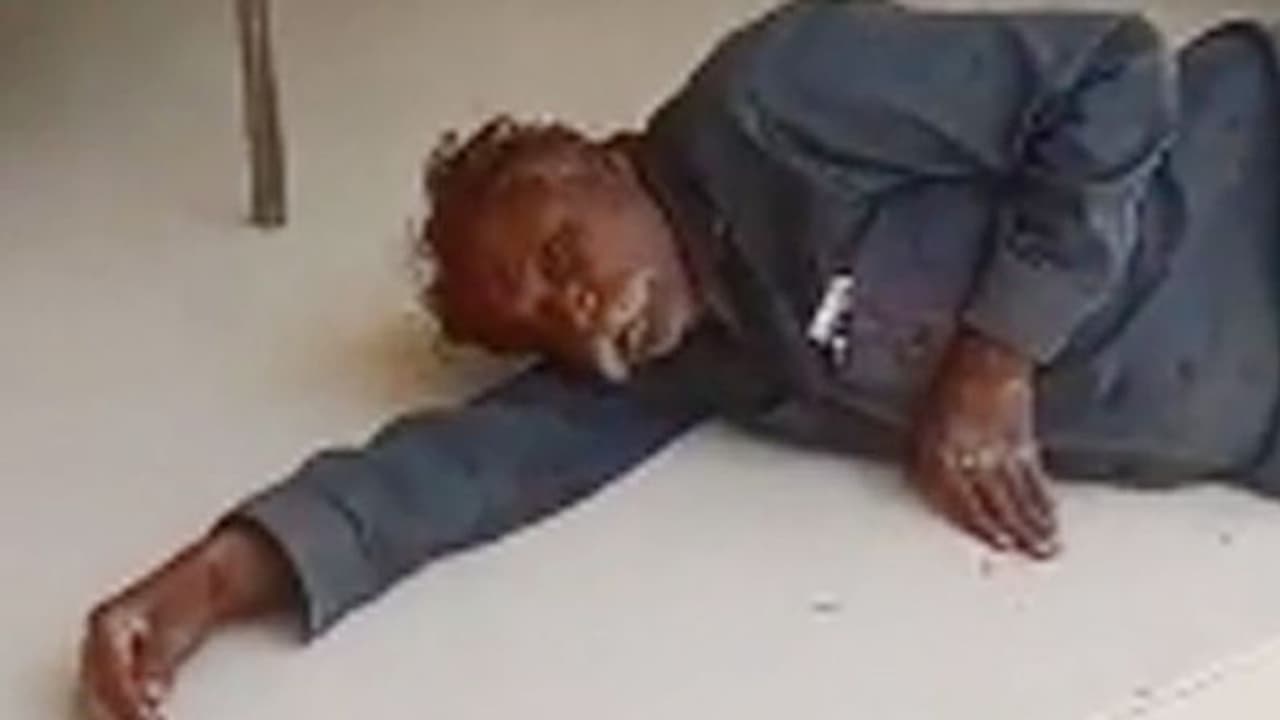 दीवाली से पहले गुजरात से शर्मनाक तस्वीर, मंदिर में दर्शन किए तो पूरे परिवार को कर दिया लहूलुहान