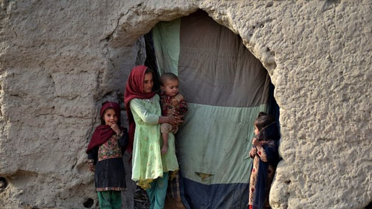 ভারতের এই গ্রামে কোনও শিশু নিজের বাবার নাম জানে না, কারণ শুনলে অবাক হবেন ভারতের এই গ্রামে কোনও শিশু নিজের বাবার নাম জানে না, কারণ শুনলে অবাক হবেন