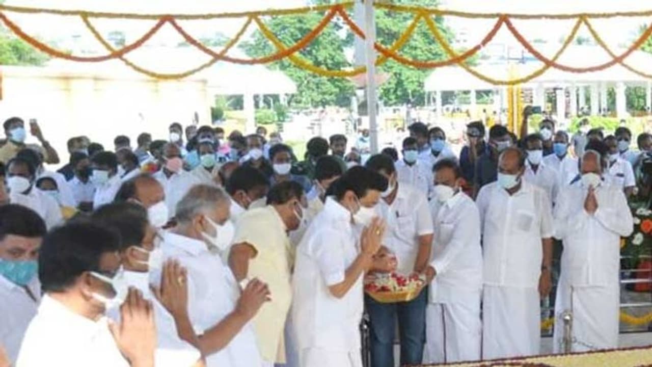 திமுக முக்கிய அமைச்சர்கள் மீதான வழக்கு ரத்து.. சென்னை உயர்நீதிமன்றம் அதிரடி.!