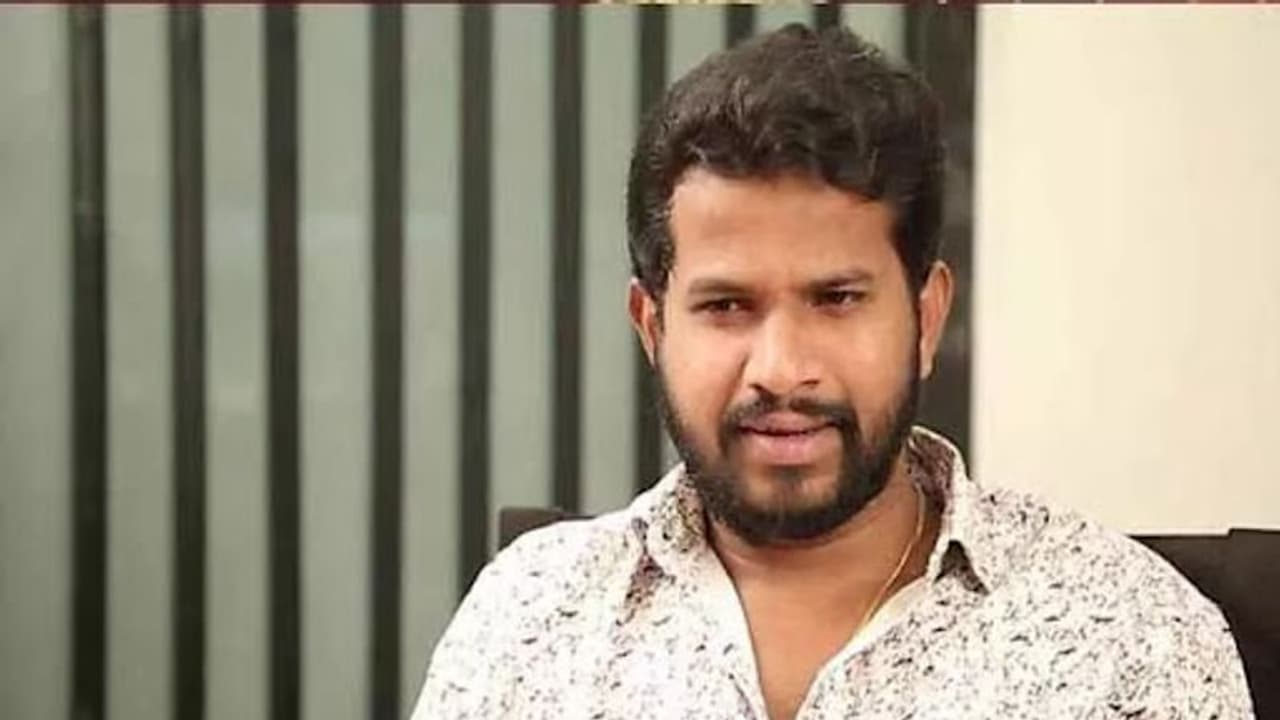 హైప‌ర్‌ ఆదిపై దాడి జరిగిందా?నిజమెంత?