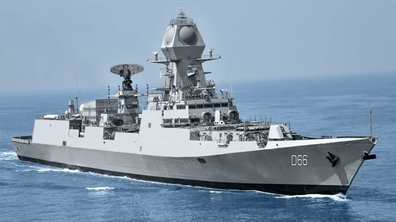 भारतीय नौसेना को सौंपा गया प्रोजेक्ट 15B का पहला युद्धपोत, इसमें 75 फीसदी सामग्री स्वदेशी भारतीय नौसेना को सौंपा गया प्रोजेक्ट 15B का पहला युद्धपोत, इसमें 75 फीसदी सामग्री स्वदेशी