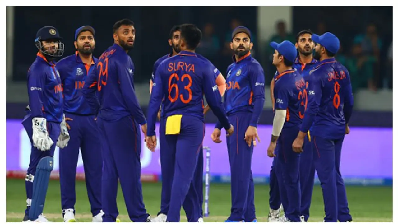 T20 World Cup: ಟೀಂ ಇಂಡಿಯಾ ನೀರಸ ಪ್ರದರ್ಶನಕ್ಕೆ ಕಿಡಿಕಾರಿದ ಕ್ರಿಕೆಟ್ ಅಭಿಮಾನಿಗಳು..! T20 World Cup: ಟೀಂ ಇಂಡಿಯಾ ನೀರಸ ಪ್ರದರ್ಶನಕ್ಕೆ ಕಿಡಿಕಾರಿದ ಕ್ರಿಕೆಟ್ ಅಭಿಮಾನಿಗಳು..!