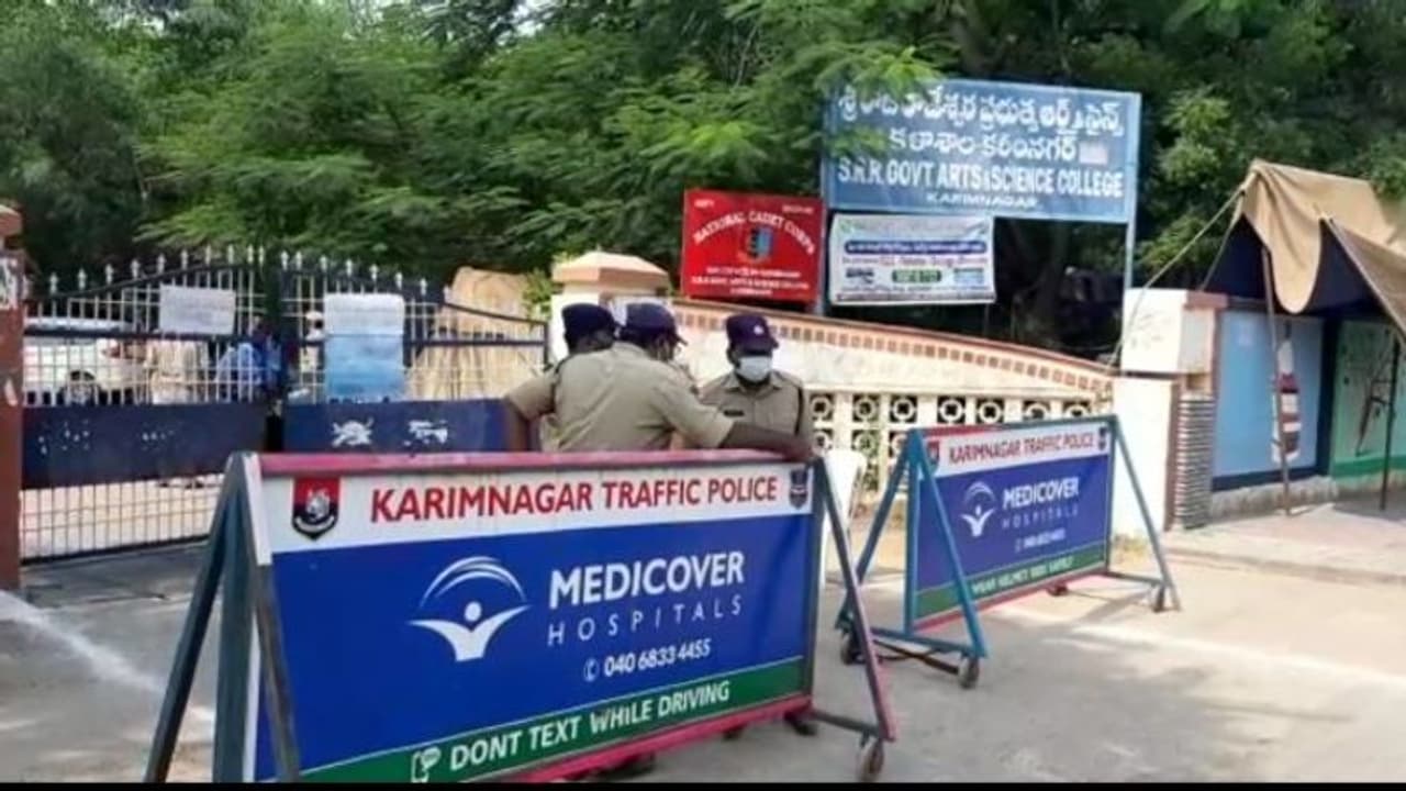 అధికారమా... ఆత్మగౌరవమా? రేపే హుజురాబాద్ పలితం... ఓట్ల లెక్కింపుకి సర్వం సిద్దం (వీడియో) అధికారమా... ఆత్మగౌరవమా? రేపే హుజురాబాద్ పలితం... ఓట్ల లెక్కింపుకి సర్వం సిద్దం (వీడియో)