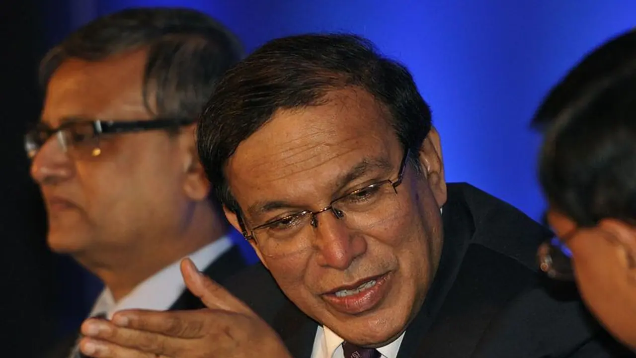 24 ಕೋಟಿ ರೂಪಾಯಿ ಸಾಲ ವಂಚನೆ ಪ್ರಕರಣ; SBI ಮಾಜಿ ಮುಖ್ಯಸ್ಥ ಪ್ರತೀಪ್ ಚೌಧರಿ ಅರೆಸ್ಟ್! 24 ಕೋಟಿ ರೂಪಾಯಿ ಸಾಲ ವಂಚನೆ ಪ್ರಕರಣ; SBI ಮಾಜಿ ಮುಖ್ಯಸ್ಥ ಪ್ರತೀಪ್ ಚೌಧರಿ ಅರೆಸ್ಟ್!