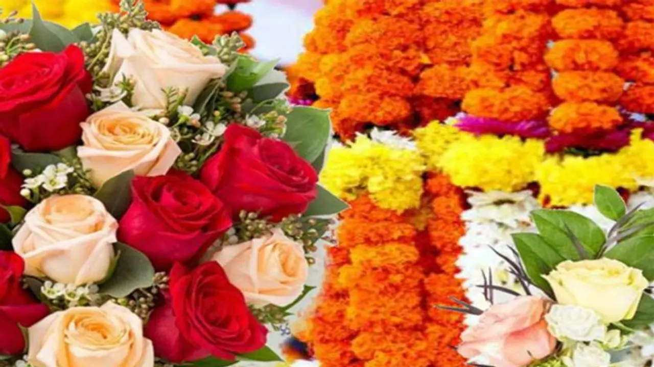 পাঁচ ফুলের গন্ধেই বাড়িতে আসবে সুখ আর সমৃদ্ধি, জেনে নিন ফুলগুলি রাখার নিয়ম পাঁচ ফুলের গন্ধেই বাড়িতে আসবে সুখ আর সমৃদ্ধি, জেনে নিন ফুলগুলি রাখার নিয়ম