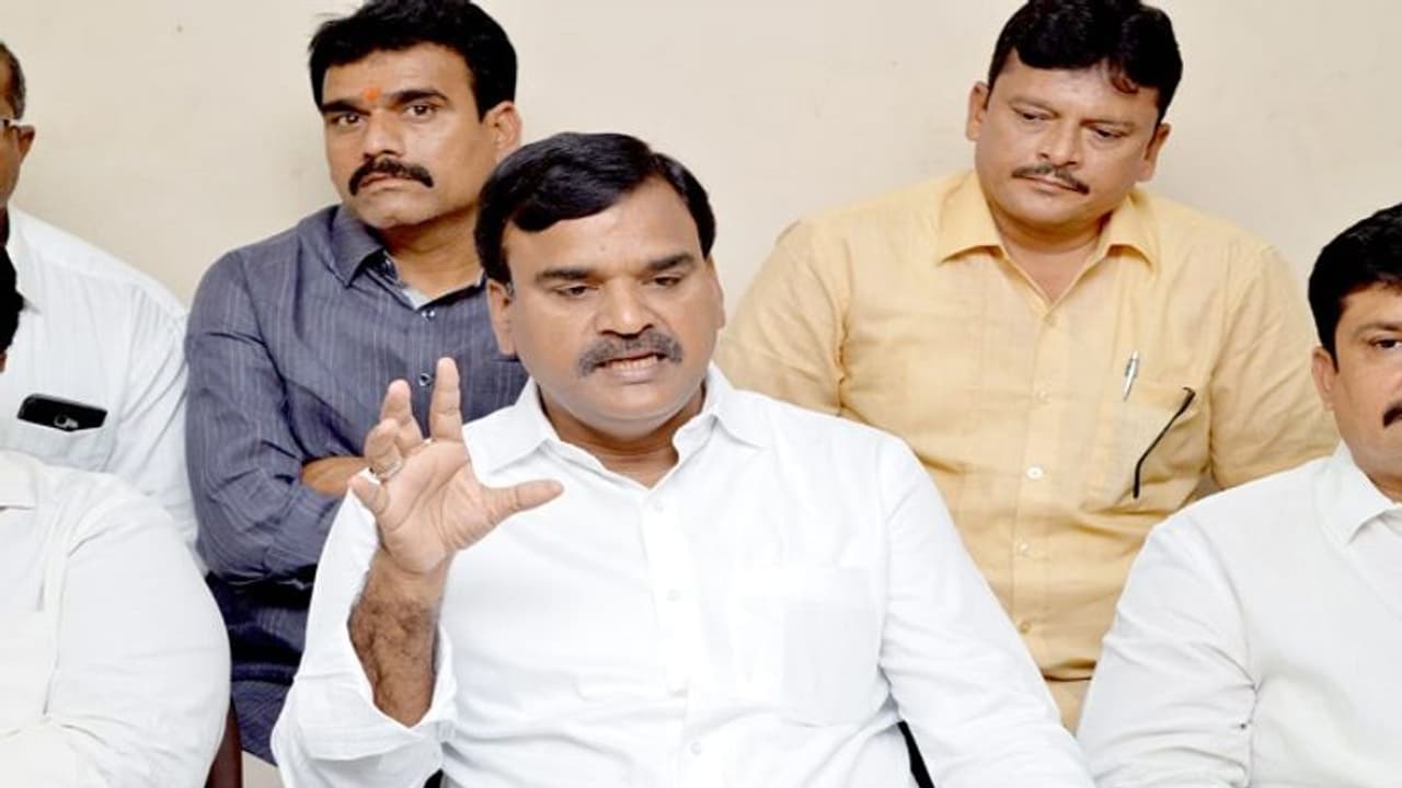 బద్వేలు విజయం చరిత్రాత్మకం.. సంక్షేమం, అభివృద్ధికి పట్టం కట్టారు.. డిప్యూటీ సీఎం అంజాద్ భాష (వీడియో)