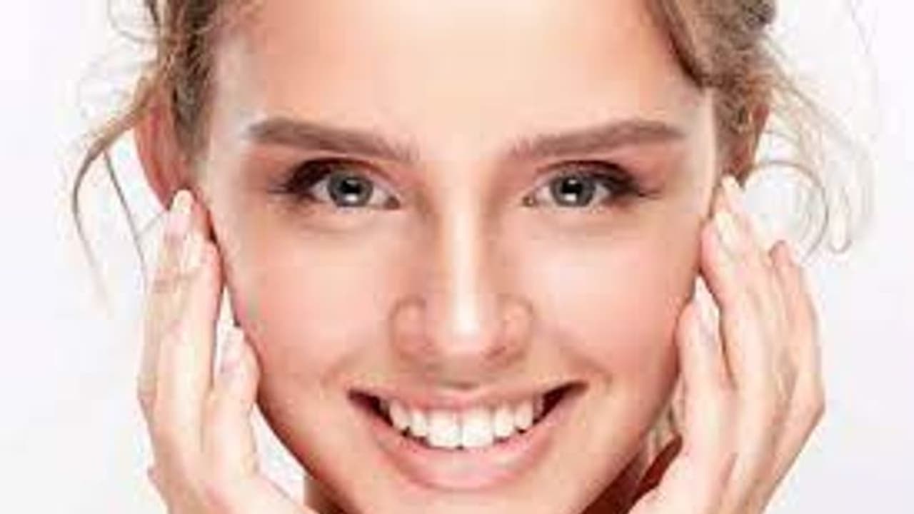 ভুলে যান টুথপেস্ট, এবার দাঁতে মুক্তোর চমক আনতে এসে গিয়েছে টুথপেস্ট ট্যাবলেট