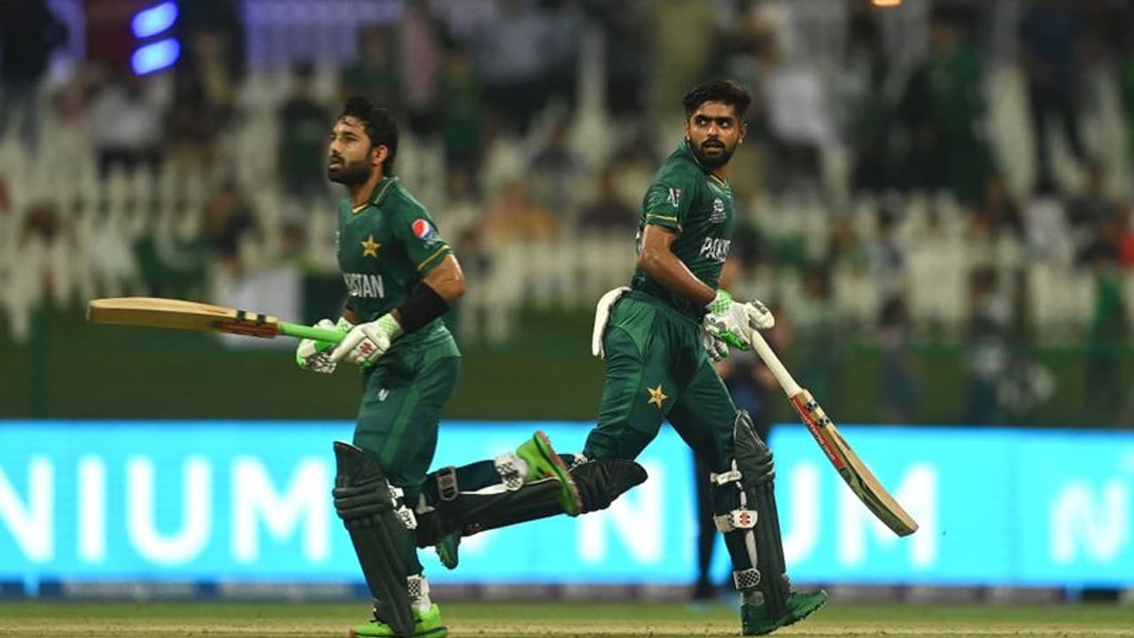 T20 World Cup 2021, PAK vs NAM (Super 12): Azam Rizwan show tames NAM, PAK virtually seals semis berth T20 World Cup 2021, PAK vs NAM (Super 12): Azam Rizwan show tames NAM, PAK virtually seals semis berth