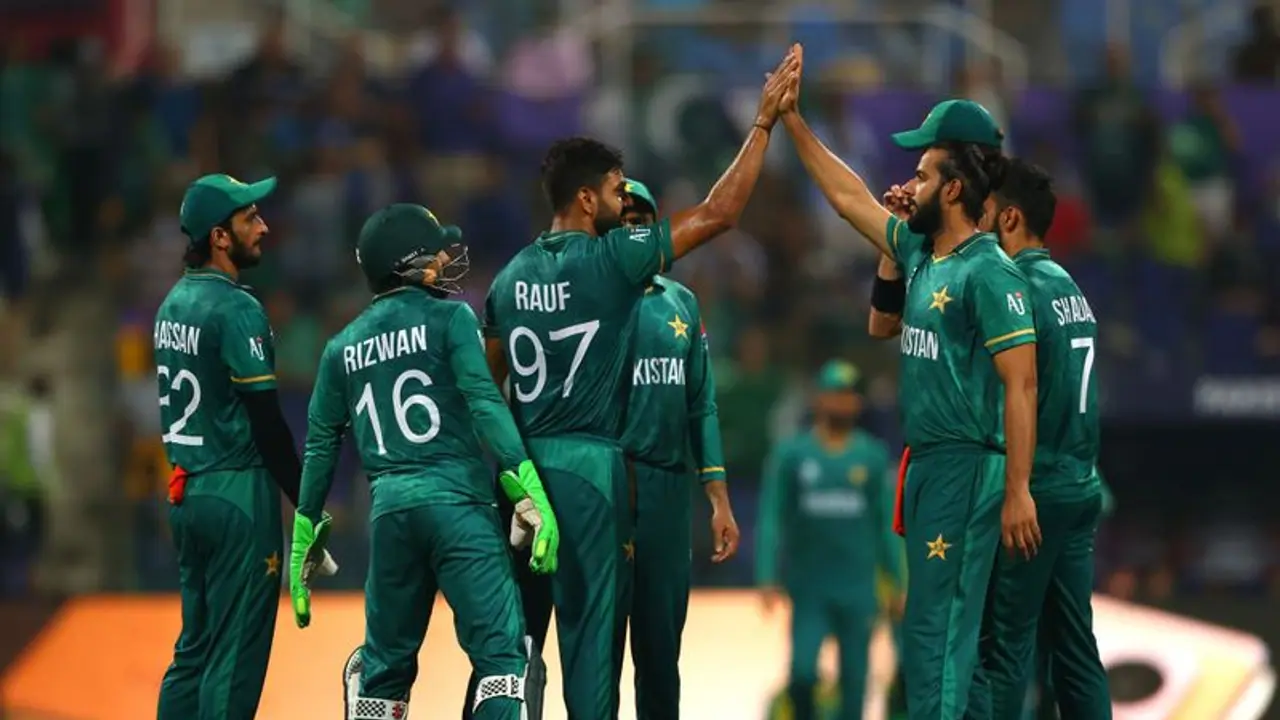 T20 World Cup 2021: ಸೋಲಿಲ್ಲದ ಸರದಾರನಾಗಿ ಸೆಮೀಸ್ ಪ್ರವೇಶಿಸಿದ ಪಾಕಿಸ್ತಾನ! T20 World Cup 2021: ಸೋಲಿಲ್ಲದ ಸರದಾರನಾಗಿ ಸೆಮೀಸ್ ಪ್ರವೇಶಿಸಿದ ಪಾಕಿಸ್ತಾನ!