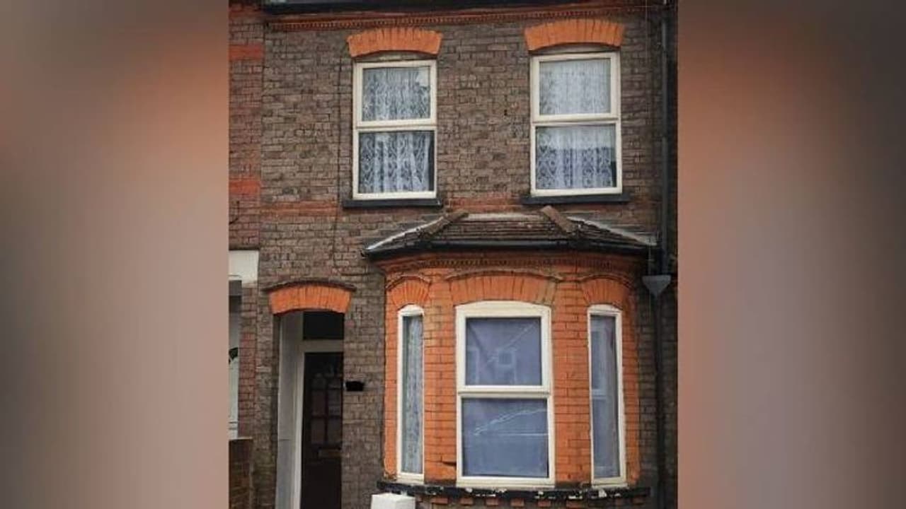 ഒരു സുപ്രഭാതത്തിൽ വീട് തന്നെ 'മോഷണം' പോയി, അന്തം വിട്ട് ഉടമ!