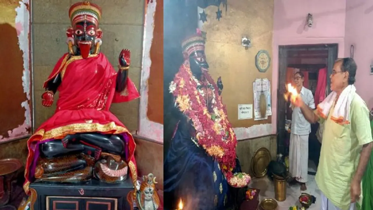 Kalipuja 2021 দীপাবলির রাতে বন্ধ থাকে এই কালীমন্দির, হয় না কোনও পুজো Kalipuja 2021 দীপাবলির রাতে বন্ধ থাকে এই কালীমন্দির, হয় না কোনও পুজো