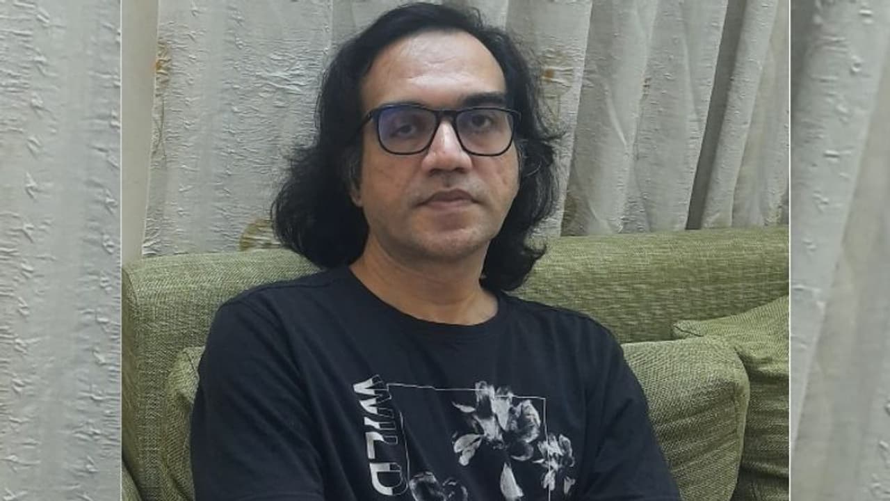 മലയാളിയായ കവി ബിനു കരുണാകരന് അന്തർദേശീയ അംഗീകാരം