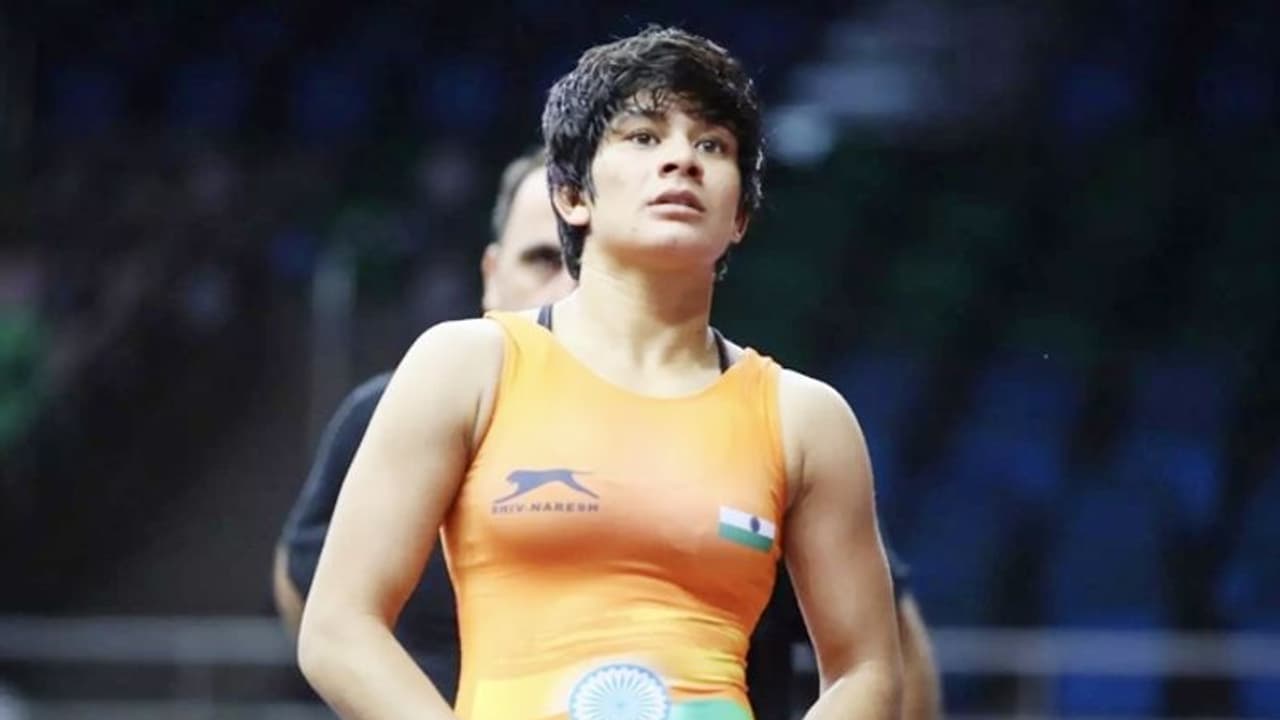 Diwali पर MP की बेटी ने देश को दिया अनूठा तोहफा, जिसे सांसद भी करने लगे सलाम..विदेश की धरती पर रचा इतिहास Diwali पर MP की बेटी ने देश को दिया अनूठा तोहफा, जिसे सांसद भी करने लगे सलाम..विदेश की धरती पर रचा इतिहास