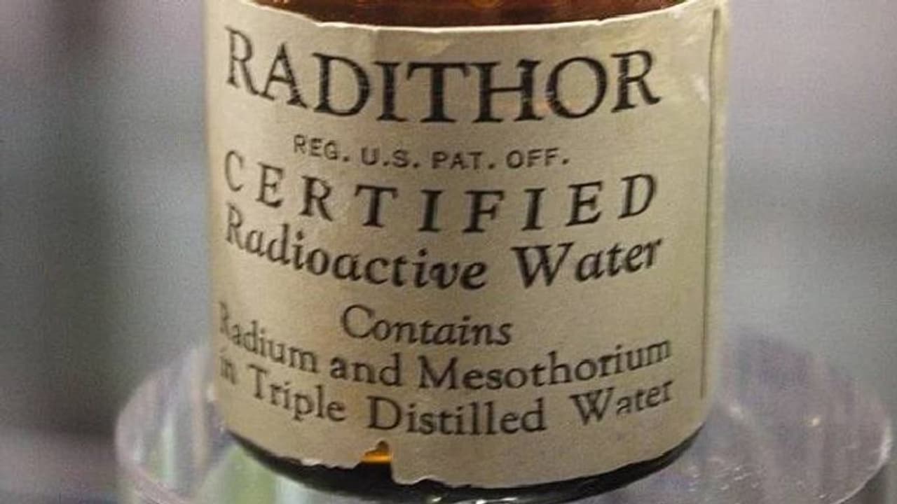 എനർജി ഡ്രിങ്ക് എന്ന് പറഞ്ഞ് കുടിക്കാൻ കൊടുത്തത് റേഡിയം കലർന്ന വെള്ളം, ഒടുവിൽ സംഭവിച്ചത്...