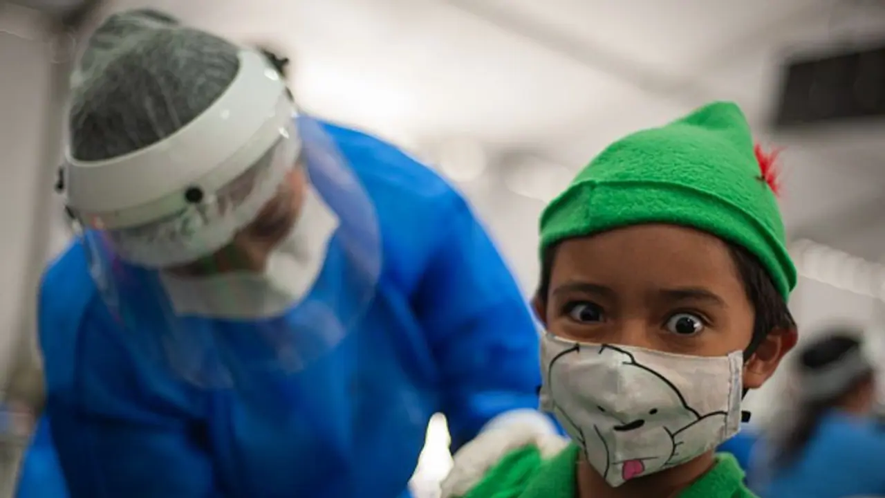 WB Covid: বাগে আসছে না করোনা পরিস্থিতি, বাংলায় একদিনে আক্রান্ত ৮৭৫ WB Covid: বাগে আসছে না করোনা পরিস্থিতি, বাংলায় একদিনে আক্রান্ত ৮৭৫