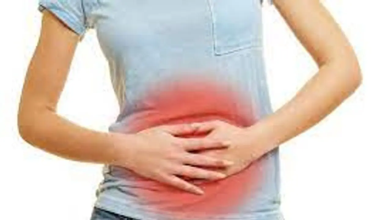 വൈരങ്കോട് തീയ്യാട്ടുത്സവത്തിനെത്തിയ 200 ഓളം പേർക്ക് ഭക്ഷ്യവിഷബാധ, ആശങ്കവേണ്ടെന്ന് ആരോഗ്യവകുപ്പ് വൈരങ്കോട് തീയ്യാട്ടുത്സവത്തിനെത്തിയ 200 ഓളം പേർക്ക് ഭക്ഷ്യവിഷബാധ, ആശങ്കവേണ്ടെന്ന് ആരോഗ്യവകുപ്പ്