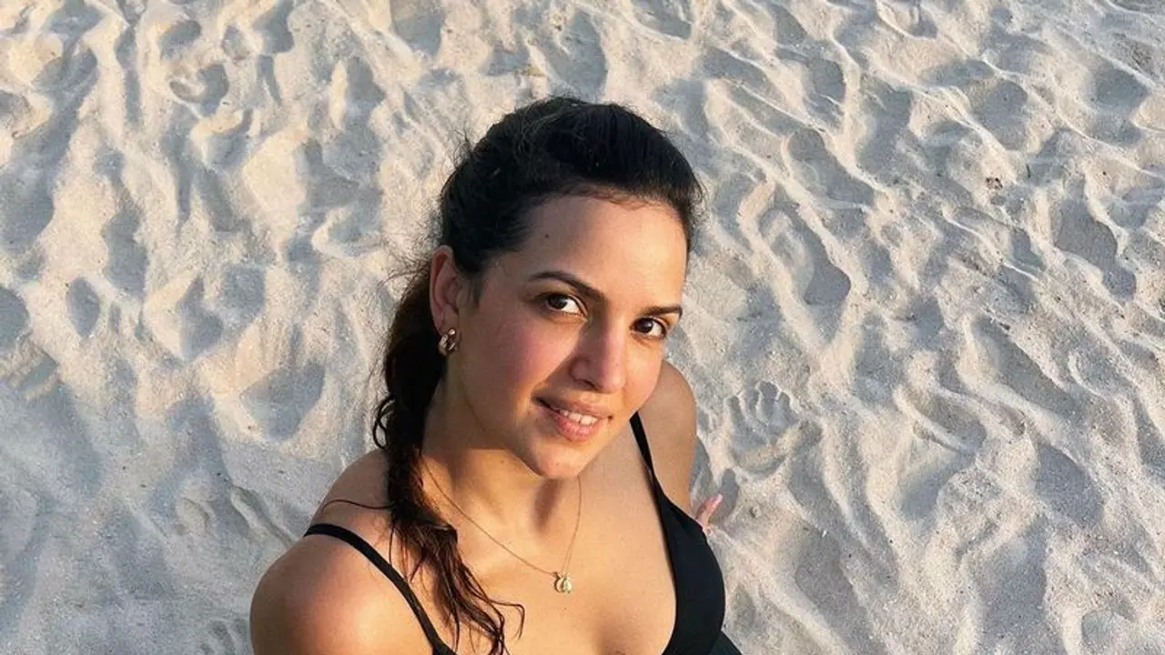 Natasa Stankovic ভারত ছিটকে যেতেই হার্দিকের বউয়ের তুমুল নাচ, ফ্যানরা বলল পাকিস্তানি Natasa Stankovic ভারত ছিটকে যেতেই হার্দিকের বউয়ের তুমুল নাচ, ফ্যানরা বলল পাকিস্তানি