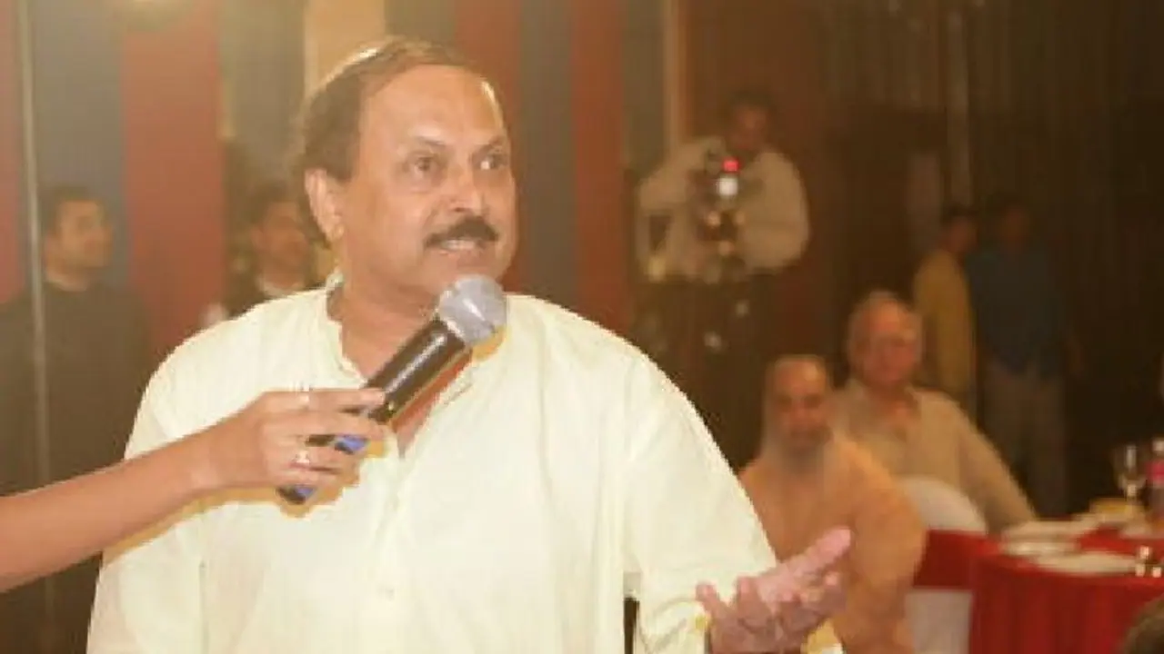 Subrata Mukherjee: রাজনীতির কানাগলি থেকে রাজপথ, অবাধ বিচরণ ছিল সুব্রত মুখোপাধ্যায়ের Subrata Mukherjee: রাজনীতির কানাগলি থেকে রাজপথ, অবাধ বিচরণ ছিল সুব্রত মুখোপাধ্যায়ের