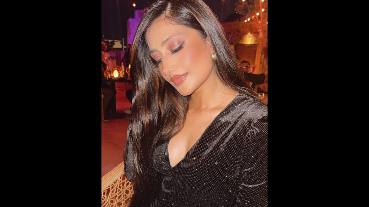 Here's how Yuzvendra Chahal's wife Dhanashree celebrated Diwali without the Indian spinner (See pictures) Here's how Yuzvendra Chahal's wife Dhanashree celebrated Diwali without the Indian spinner (See pictures)