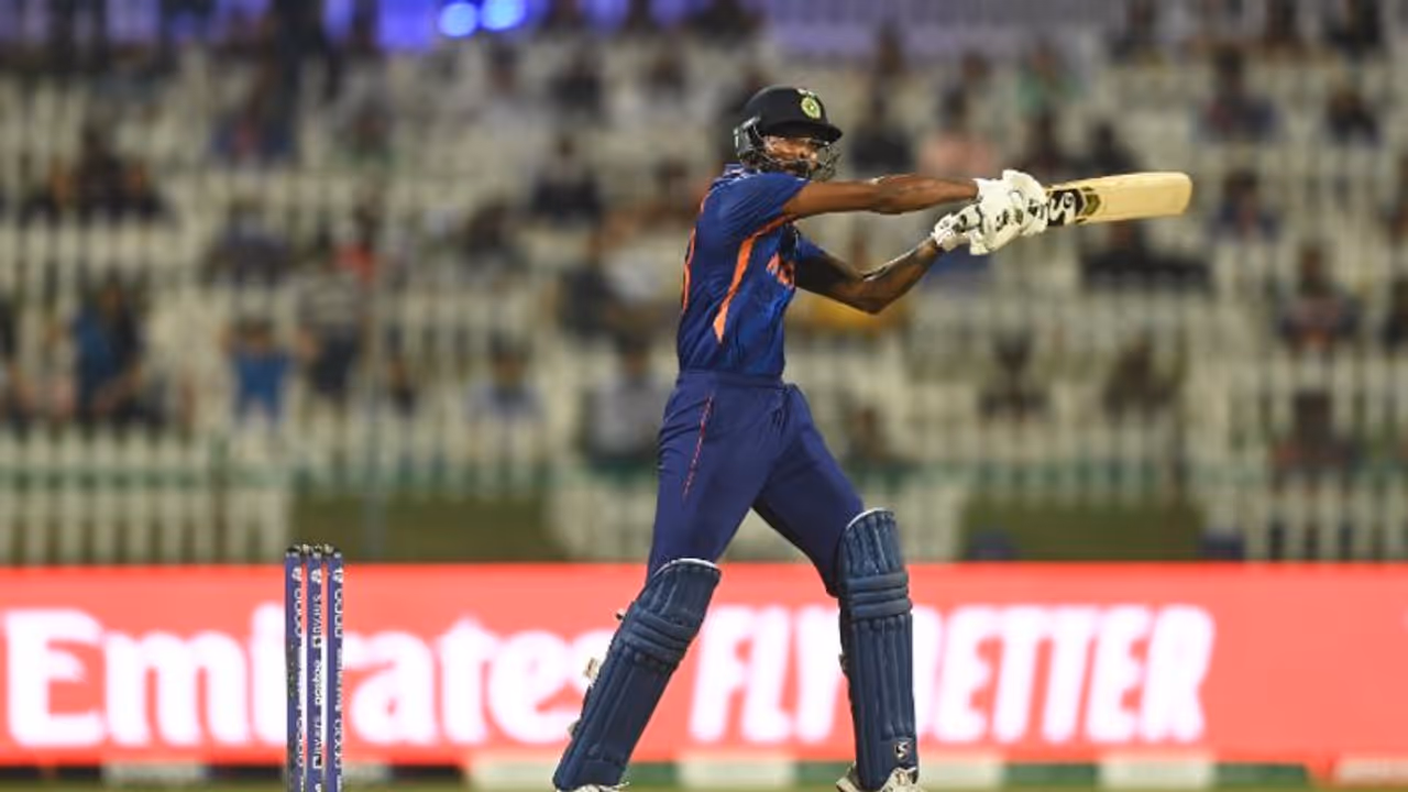 IPL 2022, GT vs KKR: Pandya and co produce all round performance to tame Kolkata; Twitter rejoices