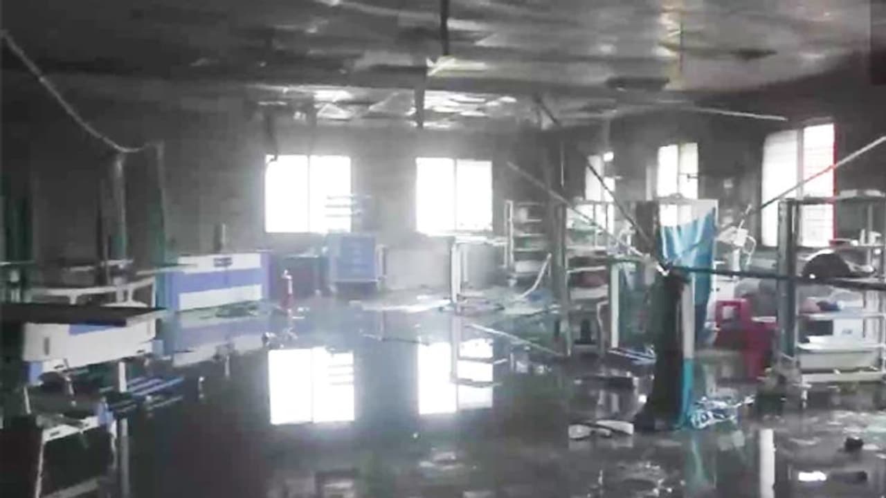 മഹാരാഷ്ട്രയിലെ ആശുപത്രി ഐസിയുവിൽ അഗ്നിബാധ: പത്ത് കൊവിഡ് രോഗികൾ മരിച്ചു