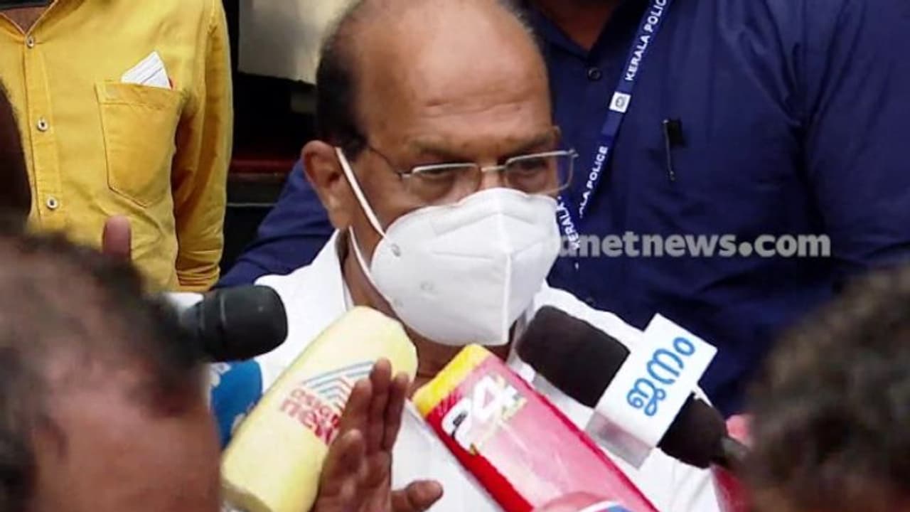 അന്വേഷണ കമ്മീഷന് കാര്യങ്ങള് അടഞ്ഞ അധ്യായം; അതെക്കുറിച്ച് പറയുന്നില്ല, ശക്തമായി പ്രവര്ത്തിക്കും: സുധാകരന് അന്വേഷണ കമ്മീഷന് കാര്യങ്ങള് അടഞ്ഞ അധ്യായം; അതെക്കുറിച്ച് പറയുന്നില്ല, ശക്തമായി പ്രവര്ത്തിക്കും: സുധാകരന്