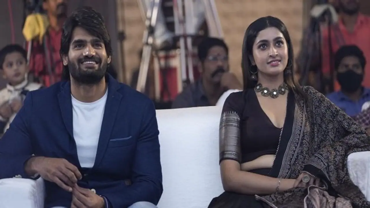 `రాజావిక్రమార్క` ఈవెంట్లో కాబోయే భార్యని పరిచయం చేసిన కార్తికేయ.. లవ్ స్టోరీ కూడా చెప్పేశాడు.. `రాజావిక్రమార్క` ఈవెంట్లో కాబోయే భార్యని పరిచయం చేసిన కార్తికేయ.. లవ్ స్టోరీ కూడా చెప్పేశాడు..