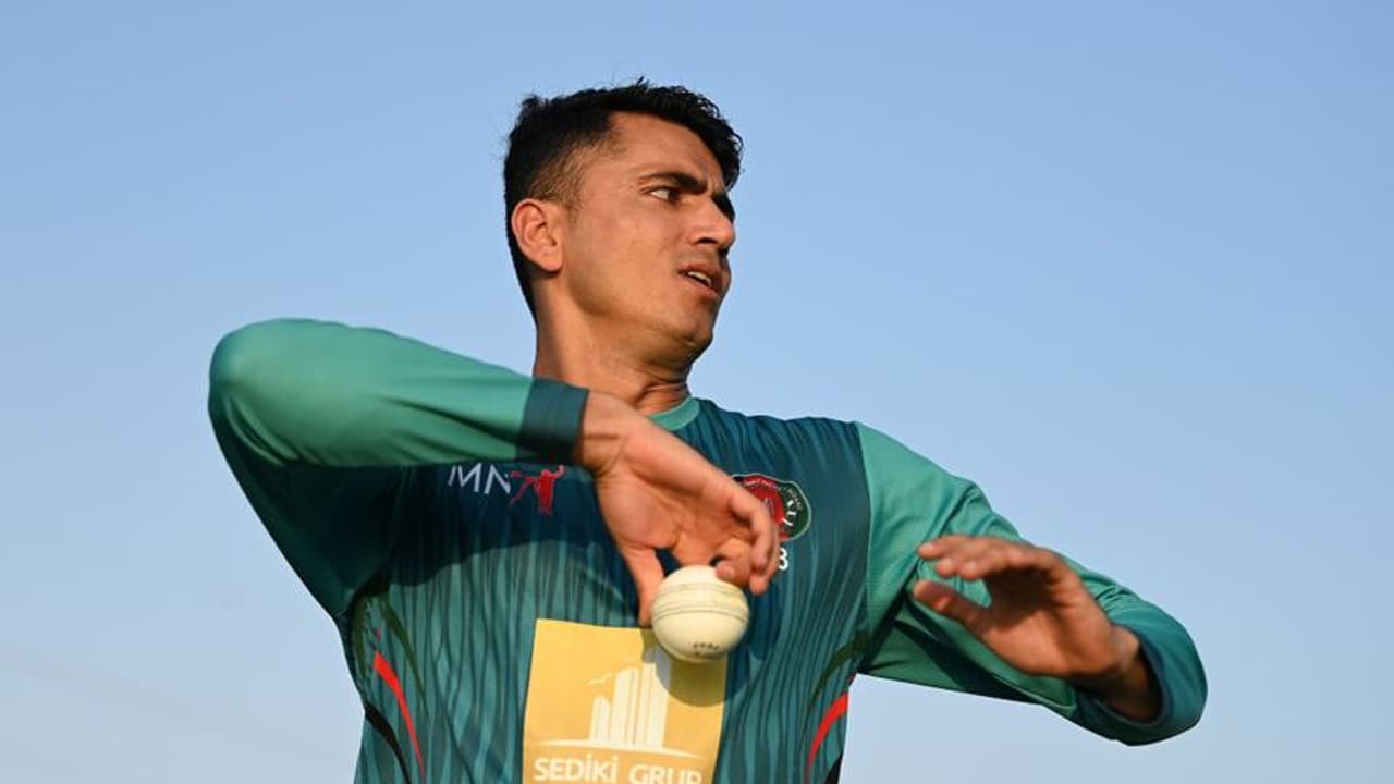 വമ്പന്മാരെയടക്കം വീഴ്ത്തി ഹാട്രിക് ജയം; പിന്നാലെ അഫ്ഗാന് കനത്ത തിരിച്ചടി, സൂപ്പര് 8ന് സൂപ്പര്താരമില്ല വമ്പന്മാരെയടക്കം വീഴ്ത്തി ഹാട്രിക് ജയം; പിന്നാലെ അഫ്ഗാന് കനത്ത തിരിച്ചടി, സൂപ്പര് 8ന് സൂപ്പര്താരമില്ല