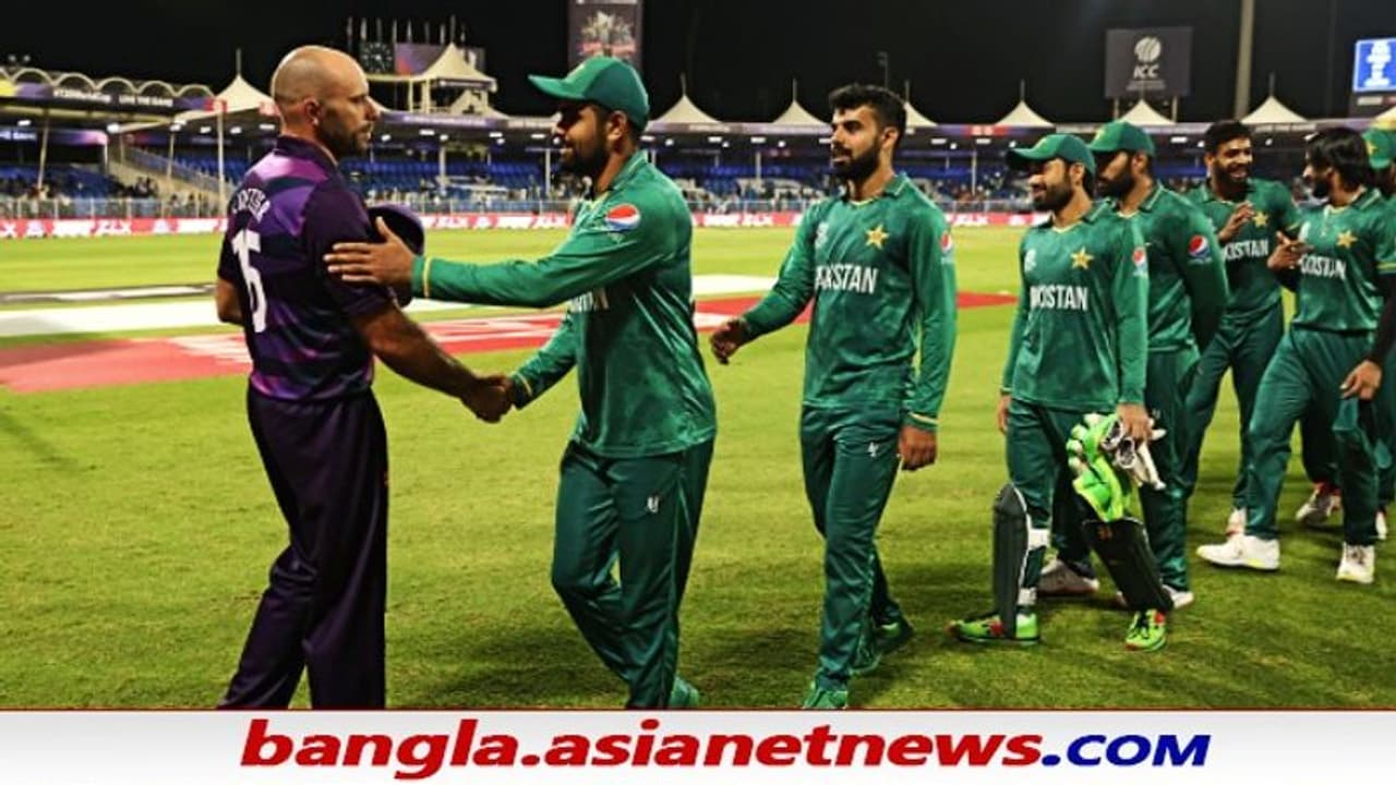 T20 WC 2021 অপরাজিত পাকিস্তান, অর্ধশতরান করলেন বেরিংটন, তারপরও ৭২ রানে পরাজিত স্কটল্যান্ড