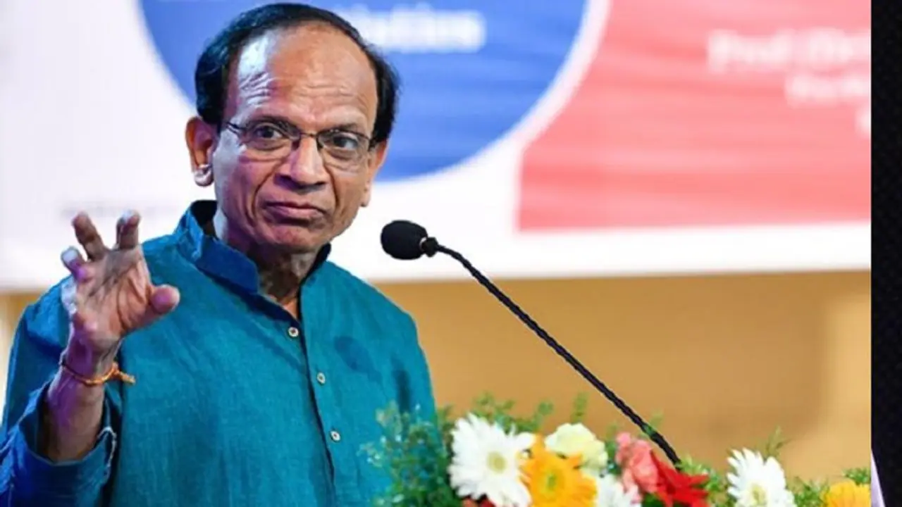 Notbandi का आइडिया देने वाले शख्स की कहानी, 9 मिनट का समय मिला पीएम मोदी 2 घंटे तक सुनते रहे Notbandi का आइडिया देने वाले शख्स की कहानी, 9 मिनट का समय मिला पीएम मोदी 2 घंटे तक सुनते रहे