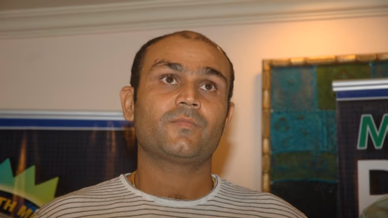 സീസണിലെ ഏറ്റവും മികച്ച നമ്പര് ത്രീ ബാറ്റര്, പേരുമായി സെവാഗ്; പക്ഷേ താരം ഇന്ത്യന് ടീമിലില്ല! സീസണിലെ ഏറ്റവും മികച്ച നമ്പര് ത്രീ ബാറ്റര്, പേരുമായി സെവാഗ്; പക്ഷേ താരം ഇന്ത്യന് ടീമിലില്ല!